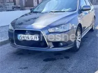 Usado Mitsubishi Lancer Sportback Motion 140 CV (102 kW) 2008 Gris / plata Berlina