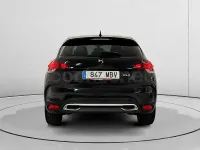 Usado DS Automobiles DS4 Style 180 CV (132 kW) 2015 Negro Berlina