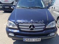 Usado Mercedes ML350 245 CV (180 kW) 2004 Violeta / lila SUV