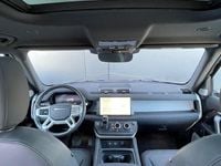 Usado Land Rover Defender SE Dynamic 249 HP (183 kW) 2023 Vermelho SUV