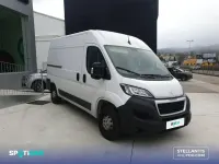 Käytetty Peugeot Boxer S 140 HP (102 kW) 2023 Musta Van