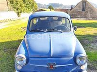 Usado Seat Mii Cosmopolitan 60 CV (44 kW) 2018 Azul Utilitario