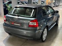 Usado Audi S3 225 CV (165 kW) 2002 Azul Utilitario