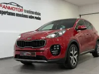 Usado Kia Sportage GT-Line 136 CV (100 kW) 2018 Rojo SUV