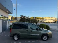 Usado Citroën Berlingo 110 CV (80 kW) 2010 Verde Monovolumen