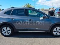 Usado VW Taigo Life 110 CV (80 kW) 2023 Gris / plata SUV