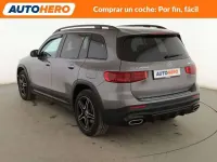 Usado Mercedes GLB200 AMG line 150 CV (110 kW) 2024 Gris SUV