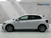 Usado VW Polo R-line 110 CV (80 kW) 2022 Blanco Utilitario