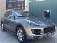 Usado Porsche Cayenne Platinum Edition 262 CV (192 kW) 2017 Gris / plata SUV