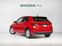 Nuevo Skoda Fabia Selection 95 CV (69 kW) 2026 Rojo Utilitario