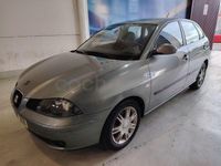 Usado Seat Ibiza 100 CV (73 kW) 2002 Verde Utilitario