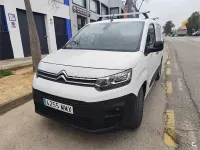 Usado Citroën Berlingo Feel 102 CV (75 kW) 2024 Blanco Monovolumen