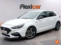 Usado Hyundai i30 N Line 120 CV (88 kW) 2023 Blanco Berlina