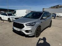 Usado Ford Kuga ST-Line 150 CV (110 kW) 2018 Gris / plata SUV