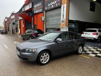 Usado Volvo S40 Kinetic 109 CV (80 kW) 2007 Gris / plata Berlina