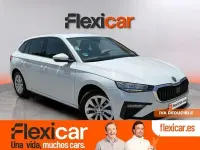 Usado Skoda Scala Selection 115 CV (84 kW) 2024 Blanco Utilitario