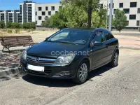 Usado Opel Astra GTC Sport 100 CV (73 kW) 2007 Negro Berlina