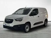 Usado Opel Combo 136 CV (100 kW) 2021 Blanco Monovolumen