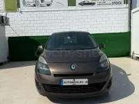 Usado Renault Grand Scénic Dynamique 130 CV (95 kW) 2011 Beige Monovolumen