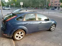 Usado Ford Focus Titanium 109 CV (80 kW) 2008 Azul Berlina