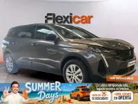 Usado Peugeot 5008 Active 136 CV (100 kW) 2024 Gris SUV