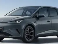 Nuevo BYD Dolphin Comfort 155 kW (212 CV) 2026 Gris Utilitario