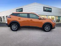 Usado Peugeot 2008 Active 101 CV (74 kW) 2021 Naranja SUV