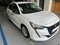 Usado Peugeot 208 Active 75 CV (55 kW) 2021 Blanco Utilitario