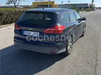 Usado Ford Focus Trend 115 CV (84 kW) 2015 Azul Familiar