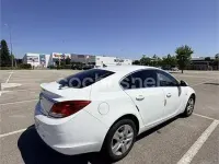 Usado Opel Insignia Edition 130 CV (95 kW) 2010 Blanco Berlina