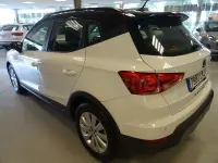 Usado Seat Arona Style 110 CV (80 kW) 2021 Blanco SUV