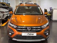 Usado Dacia Sandero Comfort 101 CV (74 kW) 2022 Naranja Berlina