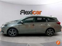 Usado Toyota Auris Hybrid Active 136 CV (100 kW) 2018 Gris Familiar