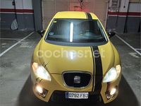 Usado Seat Leon FR 200 CV (147 kW) 2006 Amarillo Berlina