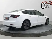 Käytetty Tesla Model 3 Standard Range 239 kW (325 HP) 2021 Valkoinen Sedan