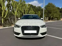 Käytetty Audi A3 Attraction 125 HP (91 kW) 2015 Valkoinen Sedan