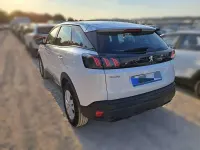 Usado Peugeot 3008 Active 131 CV (96 kW) 2021 Blanco SUV