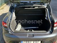 Usado Renault Clio IV Zen 90 CV (66 kW) 2018 Gris / plata Berlina