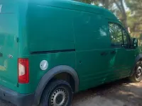 Usado Ford Tourneo 90 CV (66 kW) 2013 Verde Monovolumen