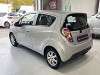 Usado Chevrolet Spark LS 68 CV (50 kW) 2012 Gris / plata Utilitario