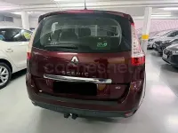 Usado Renault Grand Scénic III Privilege 130 CV (95 kW) 2012 Granate Monovolumen