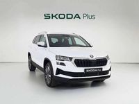 Usado Skoda Karoq Selection 150 CV (110 kW) 2025 Blanco SUV
