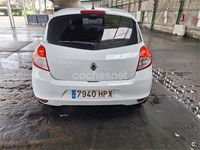 Usado Renault Clio III Collection 75 CV (55 kW) 2013 Blanco Berlina