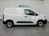 Usado Citroën Berlingo 102 CV (75 kW) 2021 Blanco Monovolumen