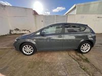 Usado Seat Leon Ecomotive 105 CV (77 kW) 2009 Gris / plata Utilitario