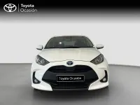 Usado Toyota Yaris Active 116 CV (85 kW) 2022 Blanco Utilitario