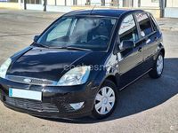 Usado Ford Fiesta 68 CV (50 kW) 2005 Negro Berlina