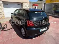 Usado VW Polo Advance 75 CV (55 kW) 2014 Negro Berlina