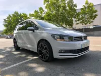 Usado VW Touran Advance 150 CV (110 kW) 2019 Blanco Monovolumen