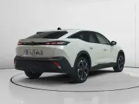 Usado Peugeot 408 Allure 131 CV (96 kW) 2023 Blanco SUV